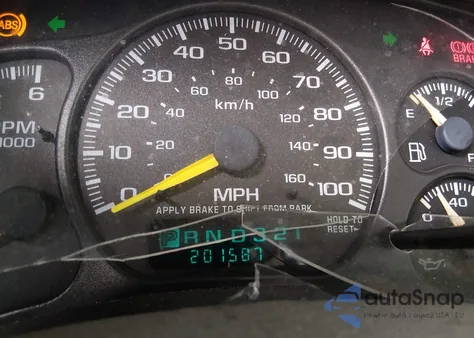 2000 Chevrolet Silverado 1500 Ls z USA, uszkodzony, nr VIN 2GCEK19T6Y1237885